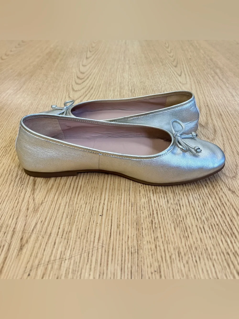 Cole Haan Yara Metallic Gold Soft Leather Ballet Flats Bow Trim 8 Fall Coquette